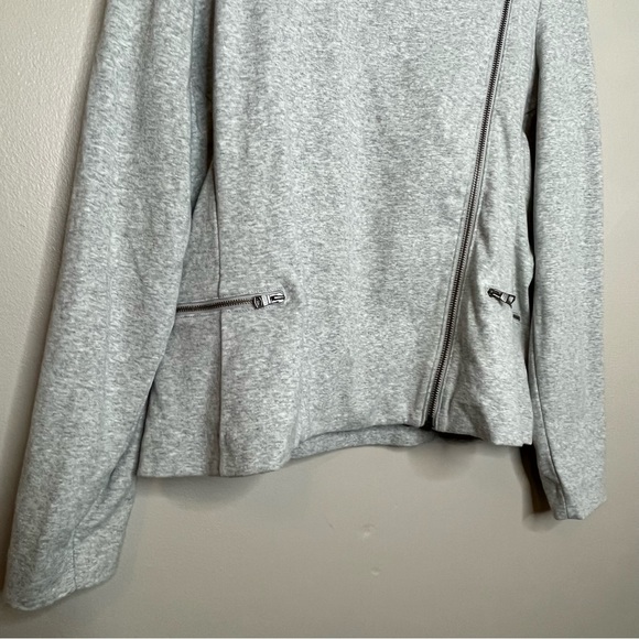 Banana Republic Asymmetrical Grey Long Sleeve Zip Fleece Jacket Size Large - Picture 6 of 8